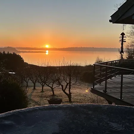 Nico - 70m To The Inlet By Interhome 度假居