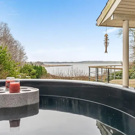 度假居 Nico - 70m To The Inlet By Interhome *